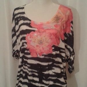 New Directions Women's Gathered Sleeve & Side 2X